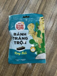Bánh tráng trộn rong biển